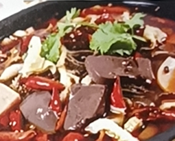 特色肥肠鲜血旺